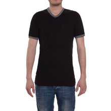 Cargar imagen en el visor de la galería, VALENTINO Body Hombre ROPA INTERIOR CÓDIGO 7143V Camiseta Cuello V Negro Canalé Fino Rebajas