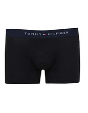 Lade das Bild in den Galerie-Viewer, Tommy Hilfiger Black Everyday Pack in a Presentation Box (Boxer Short & Socks) S