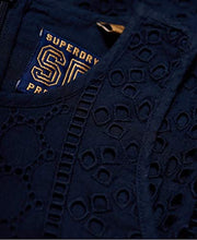 Cargar imagen en el visor de la galería, Vestido deportivo CAMYLLA de Superdry para mujer en azul marino