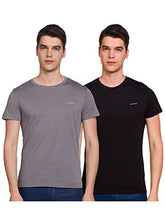 Cargar imagen en el visor de la galería, Zwei Calvin Klein Jeans Herren T-Shirts in Grau und Schwarz – Vorderansicht