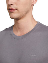 Cargar imagen en el visor de la galería, Detailansicht Calvin Klein Jeans Logo auf der Brust