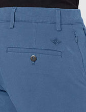 Carica l'immagine nel visualizzatore di Gallery, Dockers Herren Chino Hose aus Baumwoll-Stretch – hintere Detailansicht