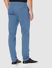 Carica l'immagine nel visualizzatore di Gallery, Dockers Herren Chino Hose aus Baumwoll-Stretch – Rückansicht