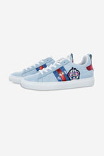 Load image into Gallery viewer, Seitenansicht La Martina Damen Sneaker Sky Way hellblau mit Logo-Applikation