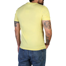 Lade das Bild in den Galerie-Viewer, Moschino - Herren T-Shirt Gelb  A0781-4305
