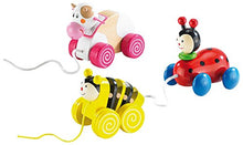 Carica l&#39;immagine nel visualizzatore di Gallery, Playtastic Holz-Ziehfiguren im 3er-Set – Kuh Pia, Raupe Timmy und Marienkäfer Mick
